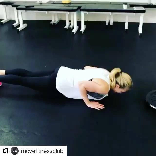 I have to admit, I’m super pumped at how well my tricep push-ups have come along. Thanks @kellytaphouse for the props! p.s. I’m the first one in the white tank in this clip. If you’re in Toronto and w…